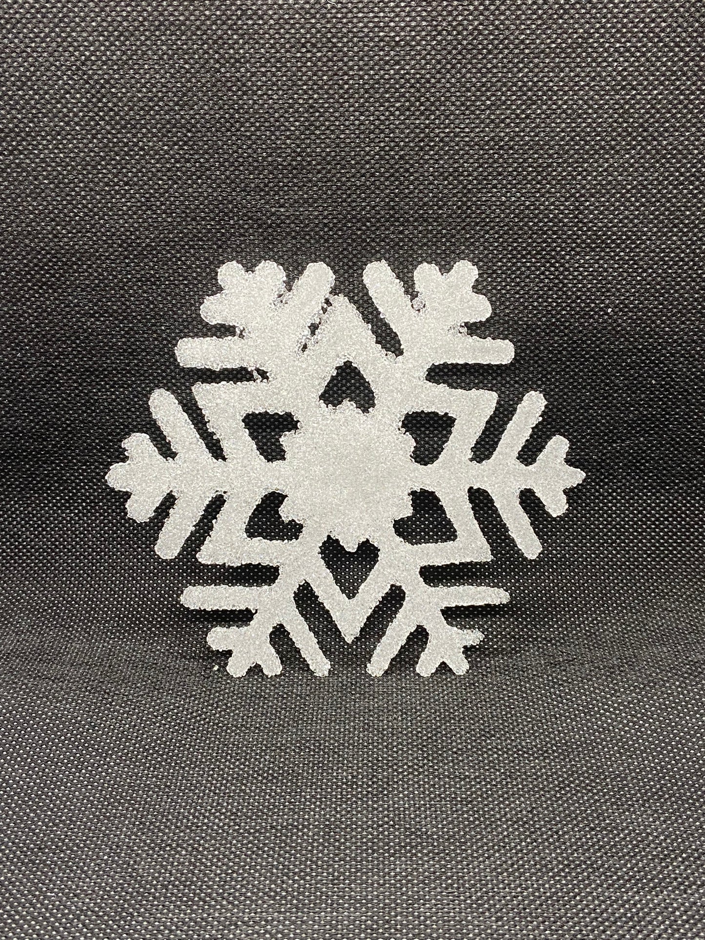 Snowflakes L